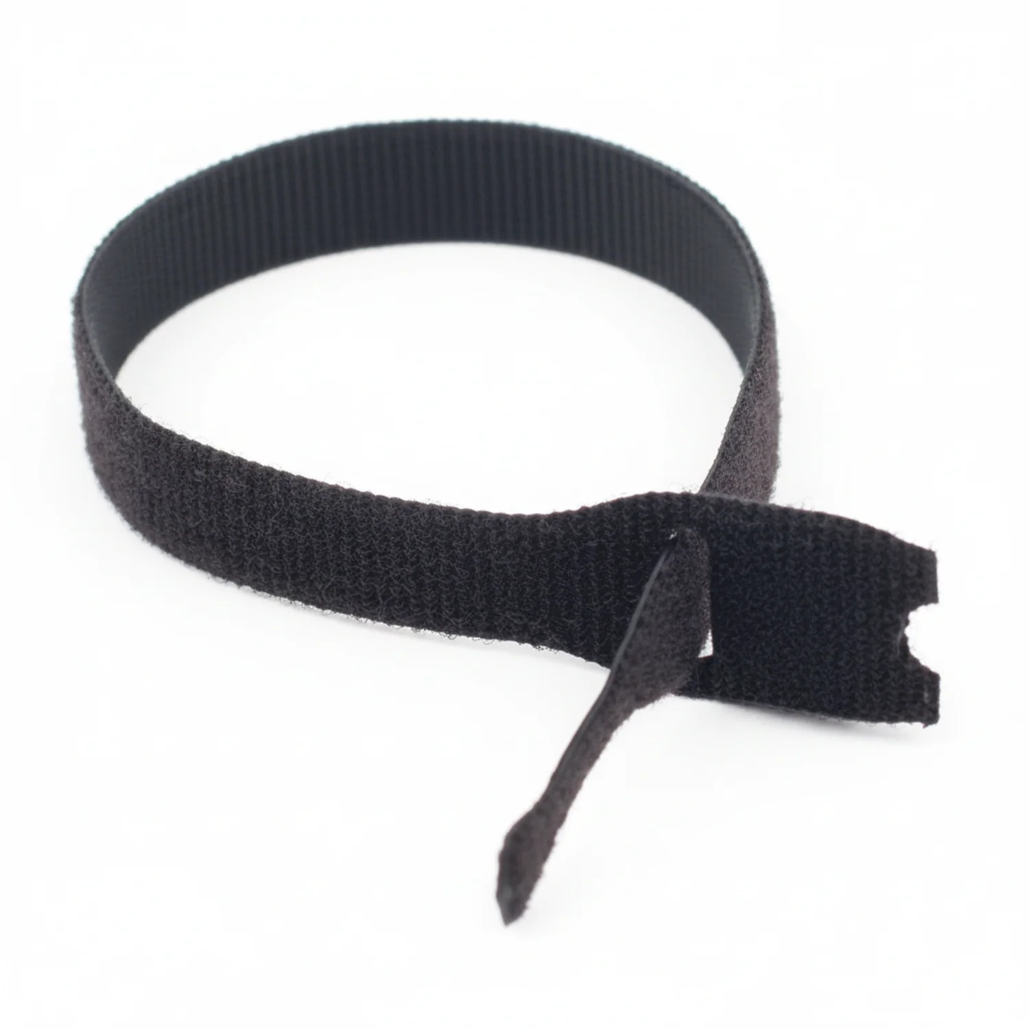 18" x 3/4" Velcro® Brand One Wrap® Straps Black 400/Spool - Image 5
