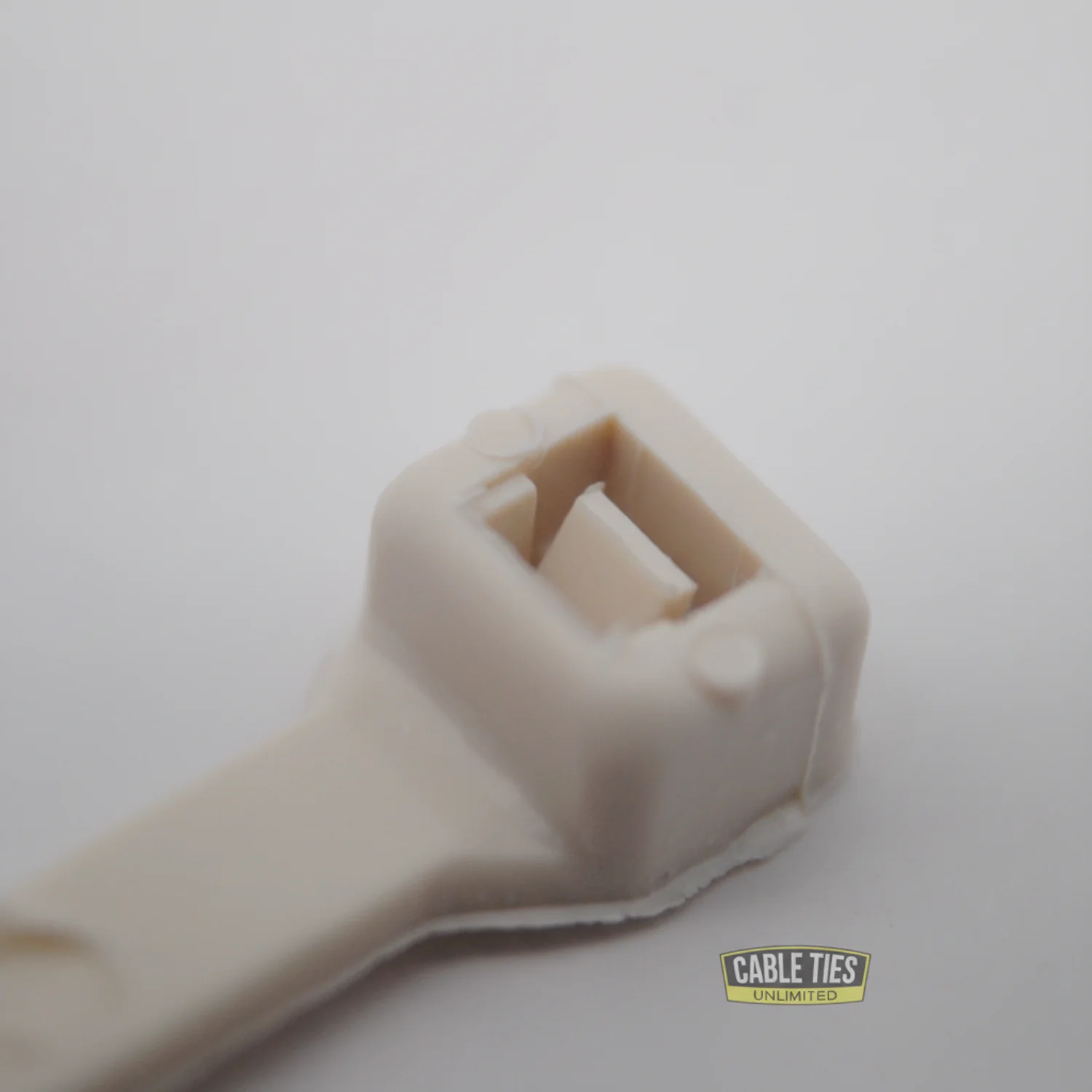 6" 40lb Fire Retardant Cable Ties / Zip Ties 100/bag Part #FR6-40-C