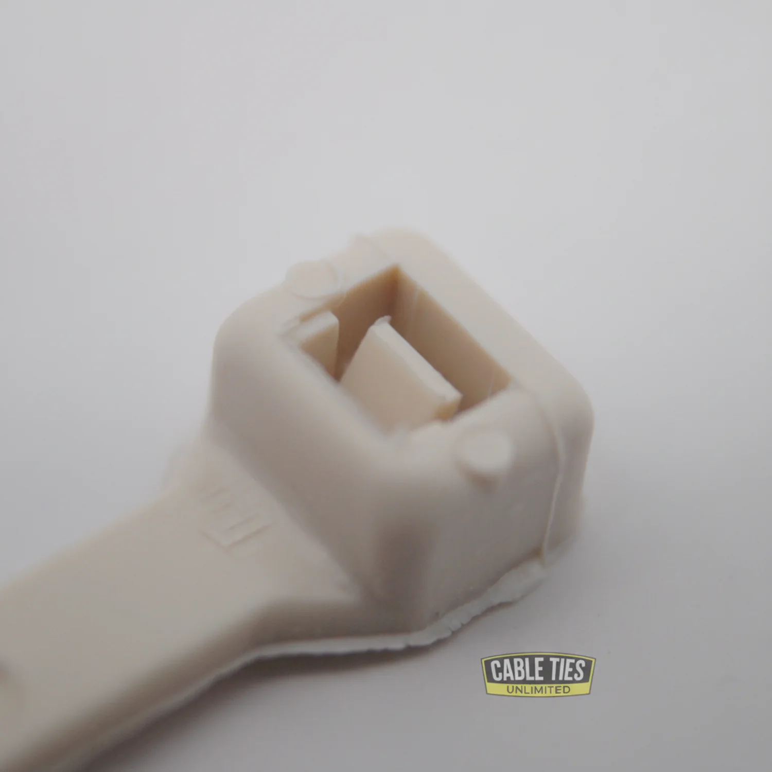 6" 40lb Fire Retardant Cable Ties / Zip Ties 1000/bag Part #FR6-40-M