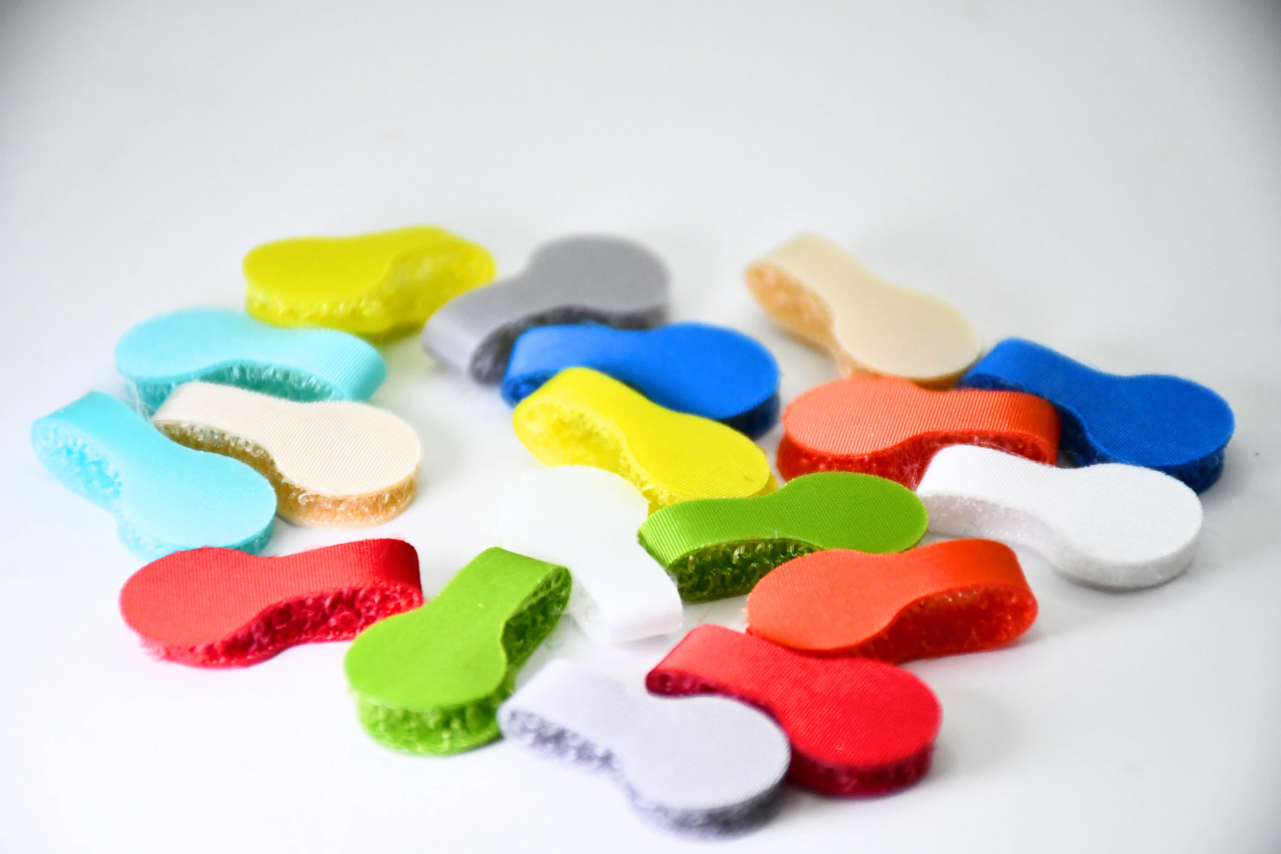 Grizzly Supply Assorted Color Mini Cable Label 20/pk - Image 4