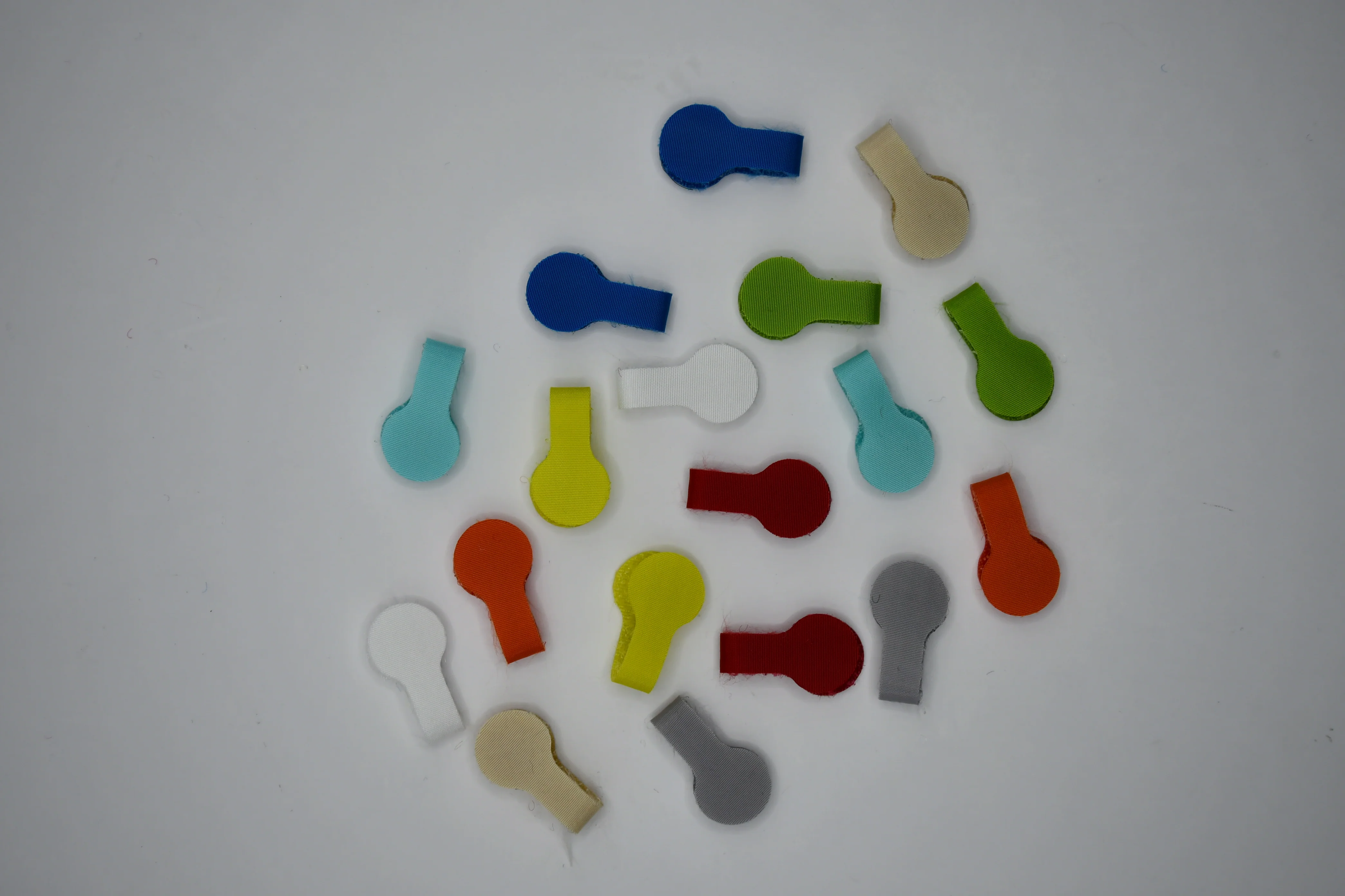 Grizzly Supply Assorted Color Mini Cable Label 20/pk - Image 6