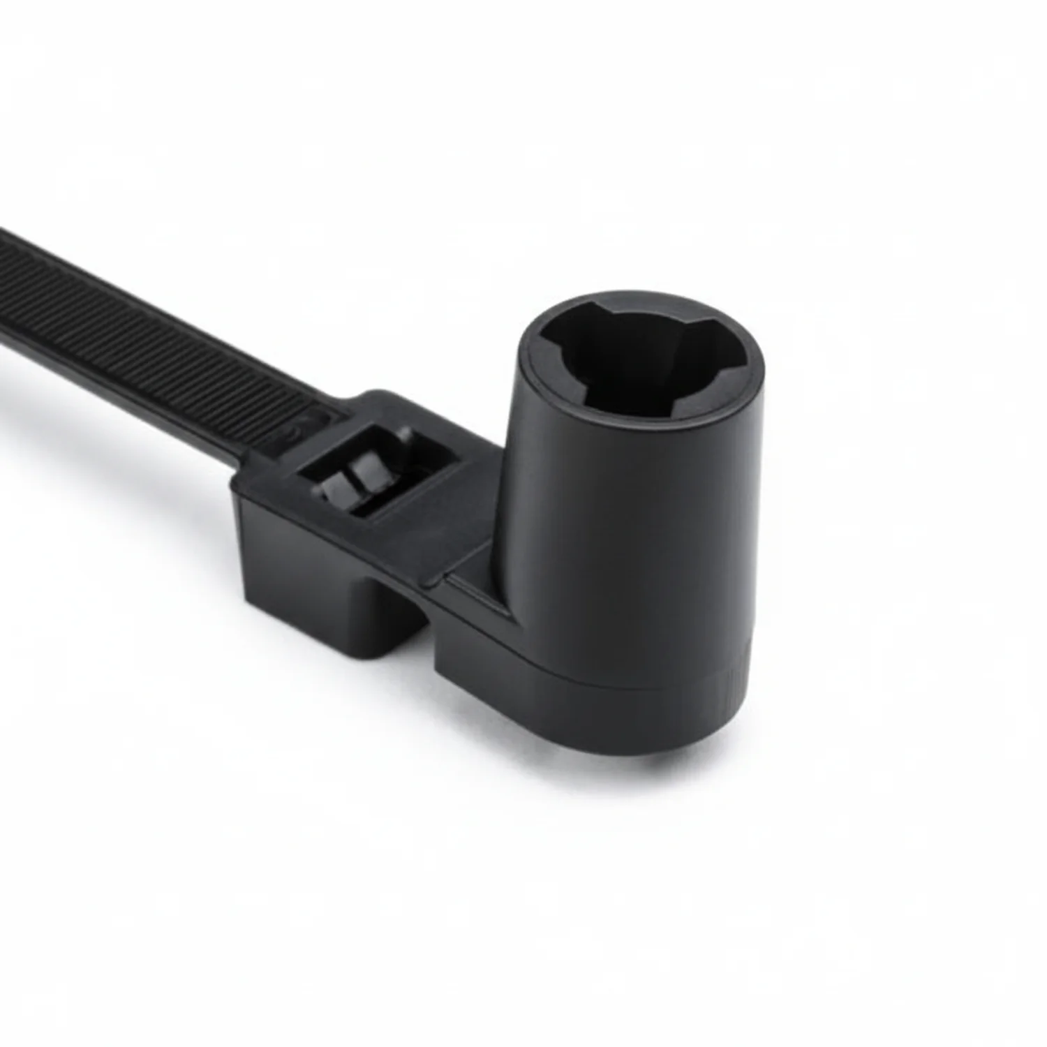 HellermannTyton T120RSM0HIRK2 Stud Mount Tie for .25", 120lb Tensile, 16.0" Long, PA66HIRHSUV, Black, 50/pkg