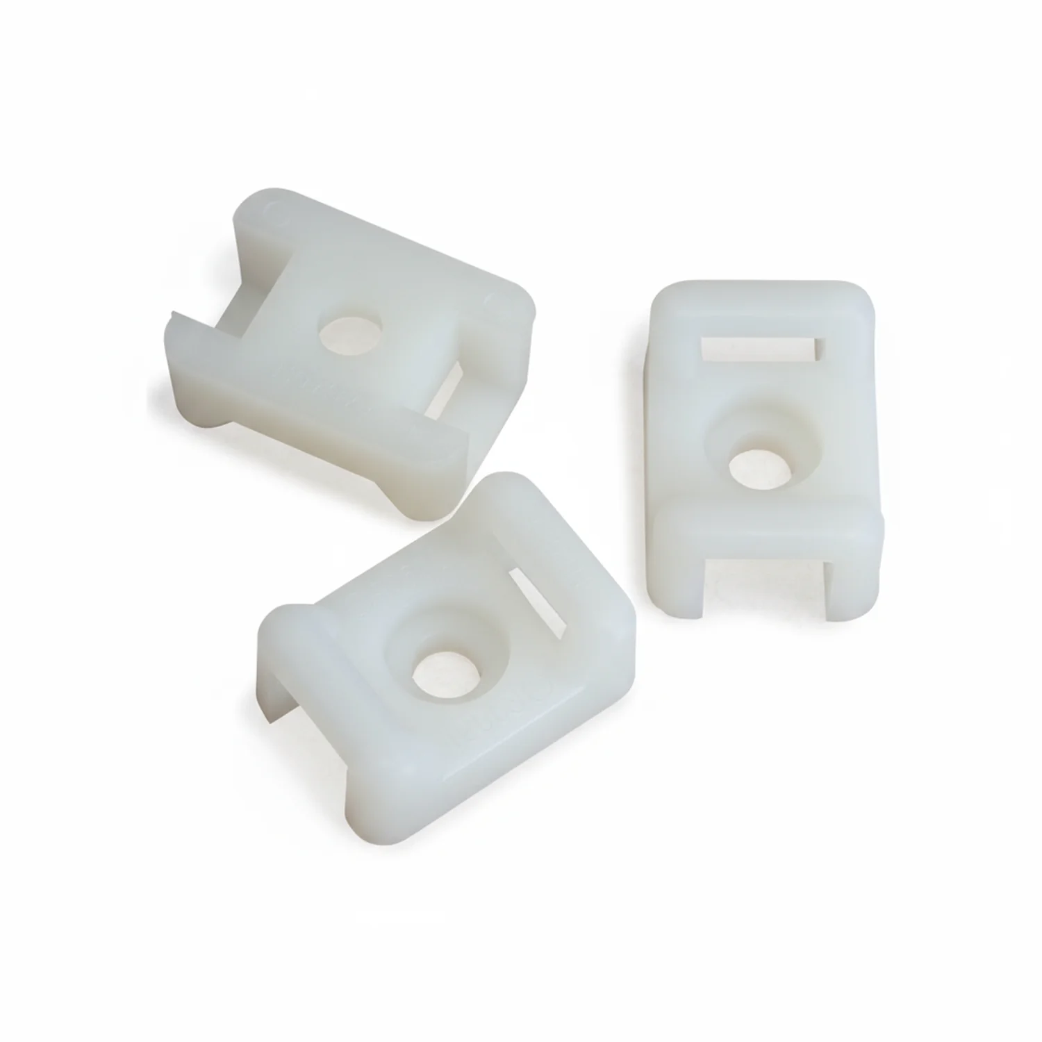 Saddle Mount #8 Screw Natural 100/bag