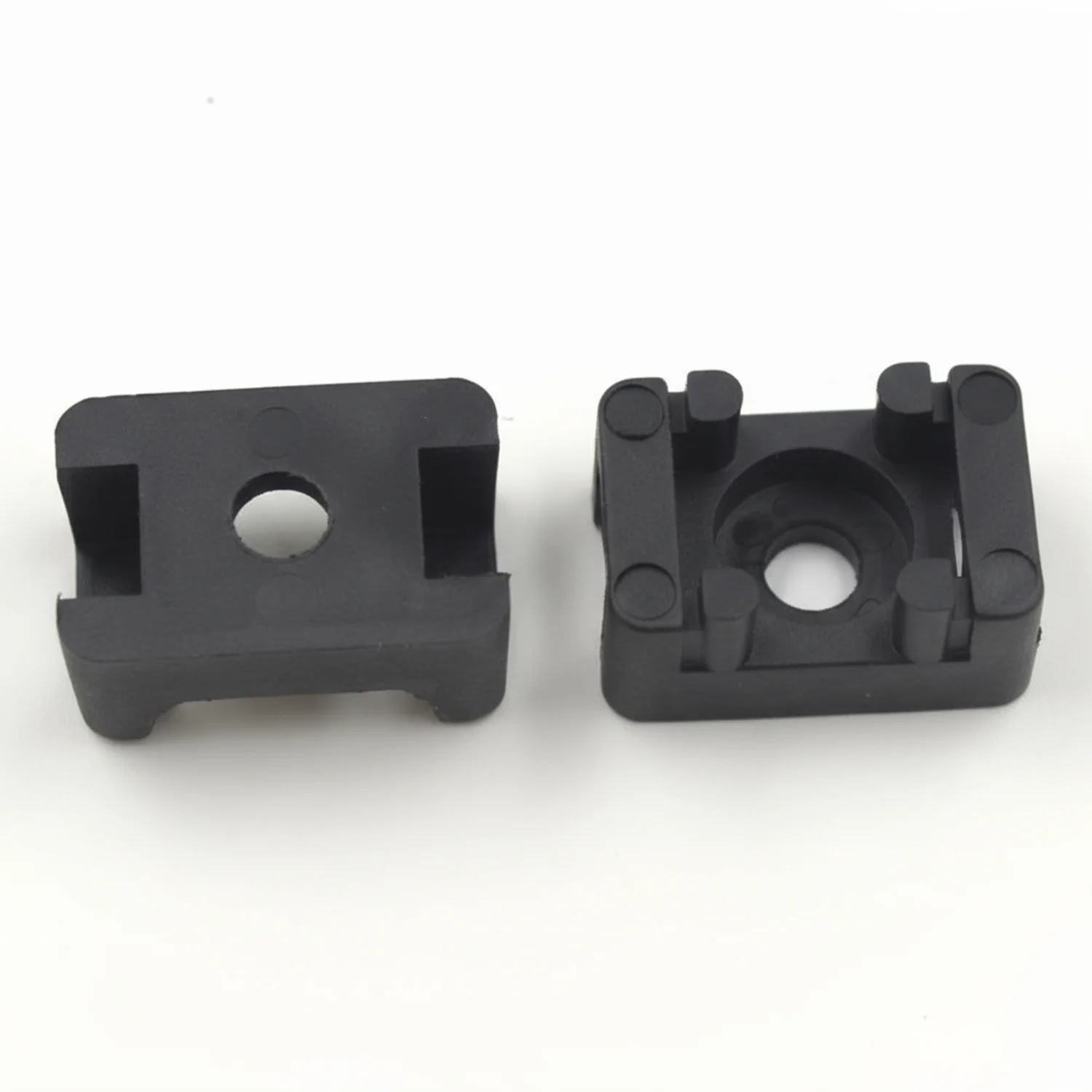 Saddle Support Mounting Base UV Black #10 Screw 100/bag Part #CTM10-0C - Image 3